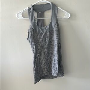 Gray striped lululemon tank w/ built in bra